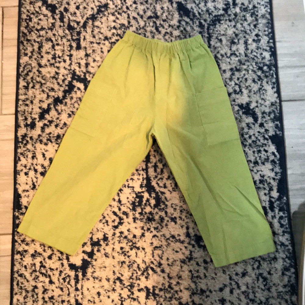Size 4 kids pants. Brand Bella Bliss
